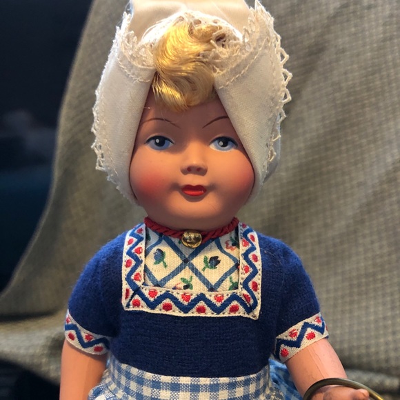 Antique Dutch Girl Doll - Picture 7 of 10